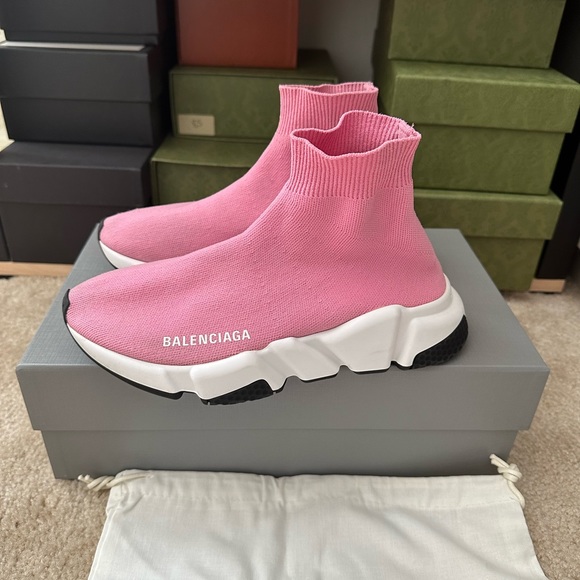 Used. 100% authentic.Dust bag only, no box - Picture 2 of 8